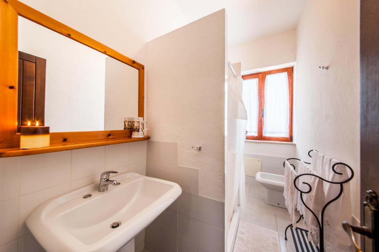 La Casa Di Mannazzotta 1 Bed & Breakfast Castelsardo Dış mekan fotoğraf